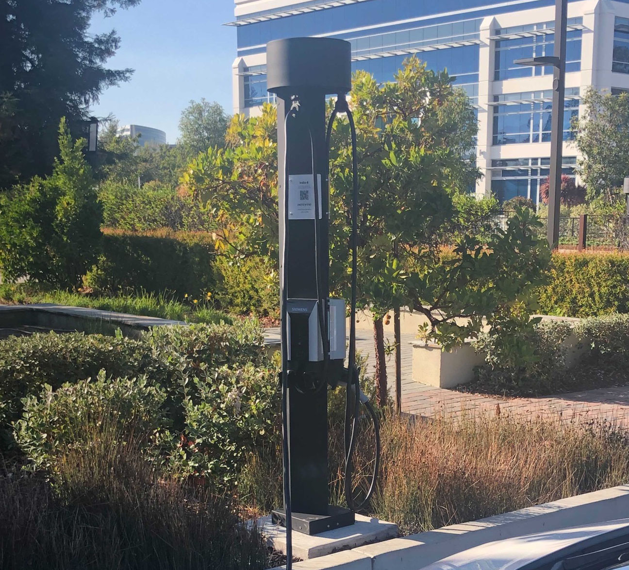 Monolith™ 80" Universal Pedestal - Image 2