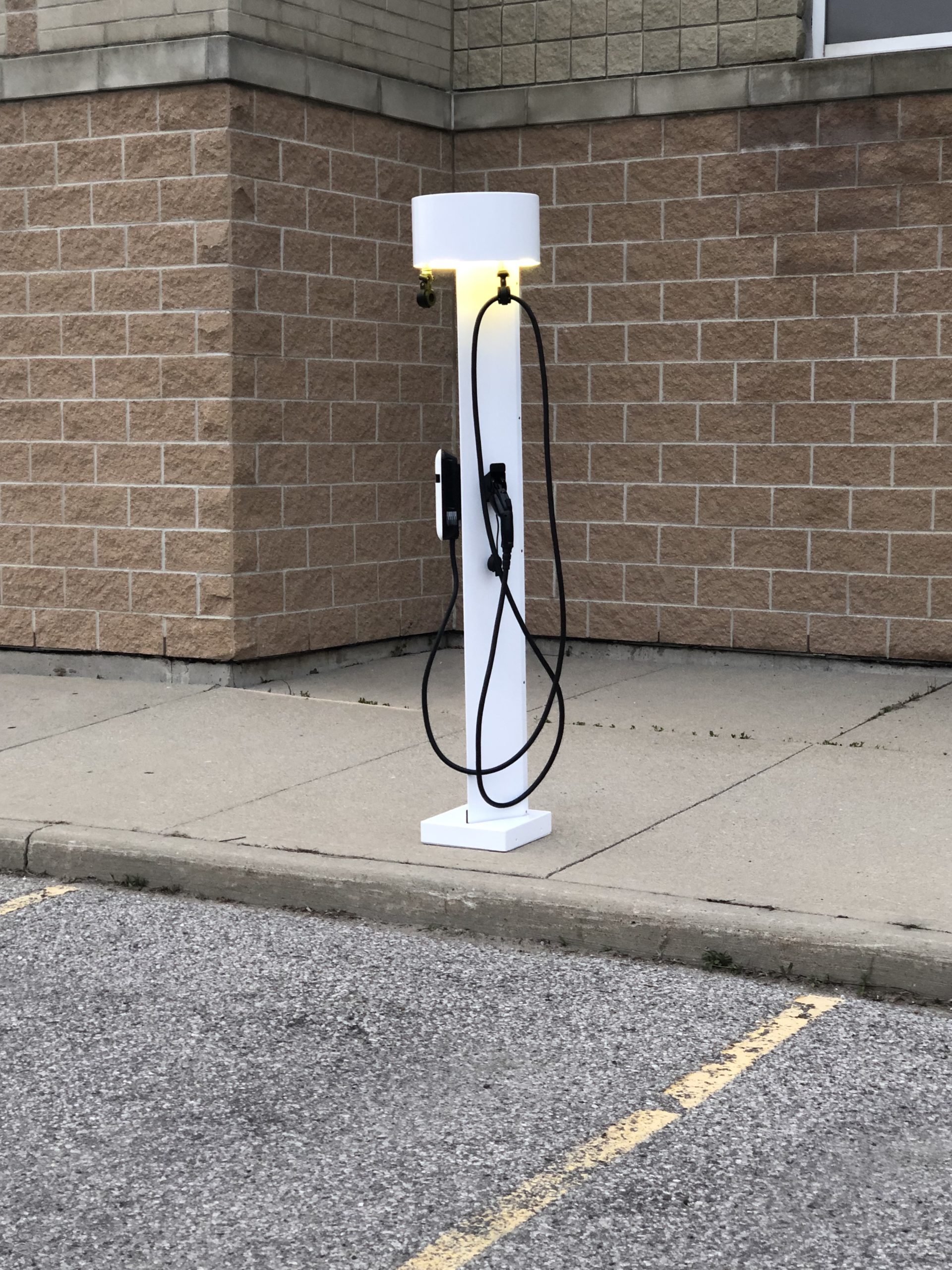 Monolith™ 80" Universal Pedestal - Image 3